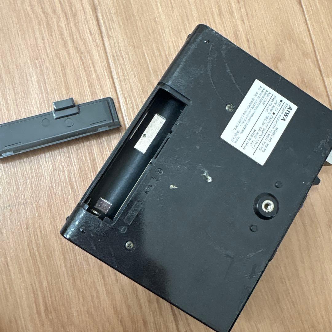 AIWA HS-P3 カセットプレーヤー
