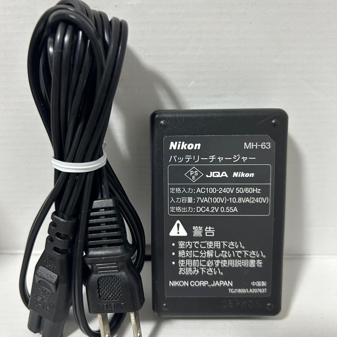 【美品】NIKON COOLPIX S6000 シルバー 動作確認済み デジカメ