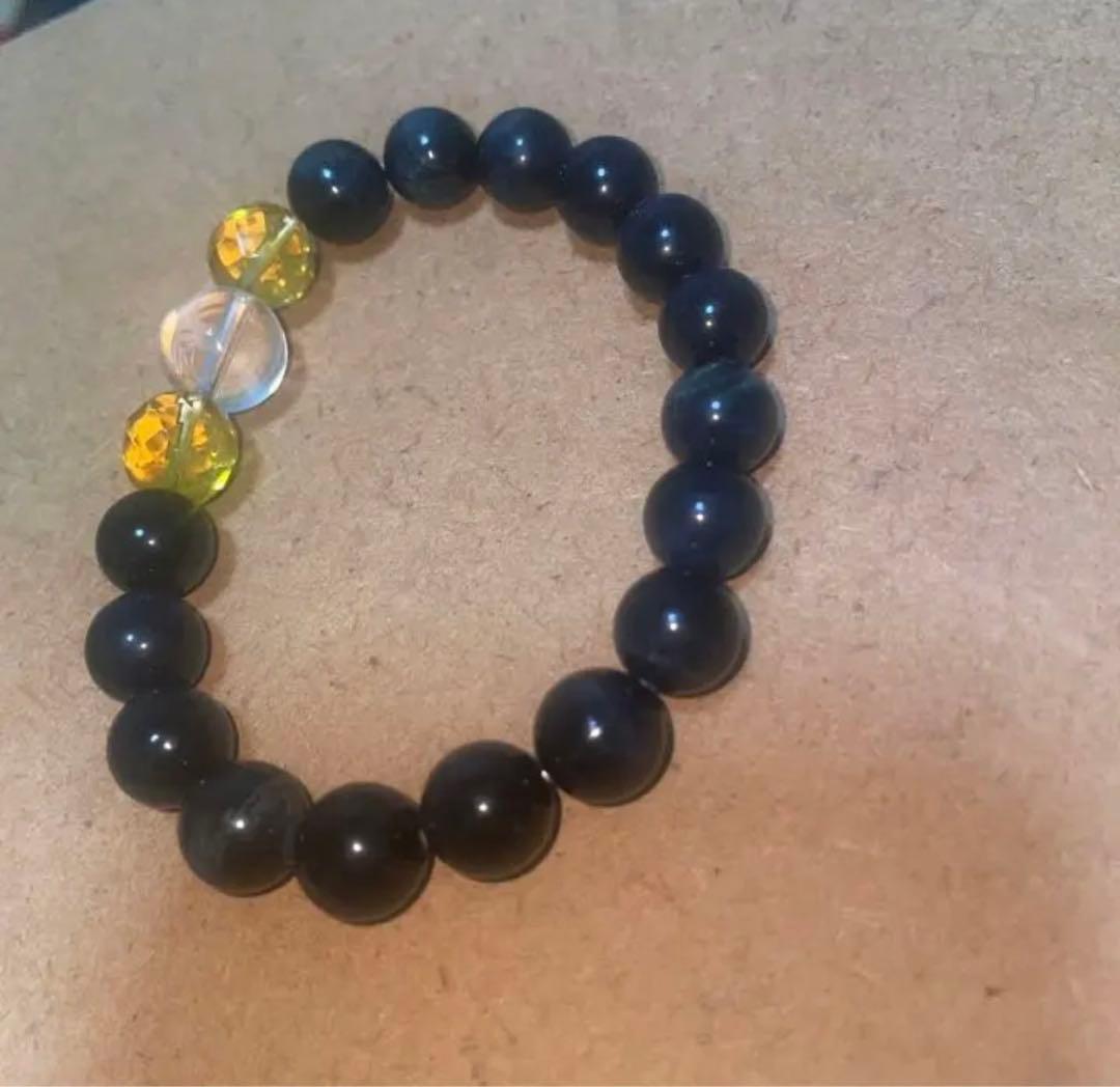 特殊カット水晶ブレスレット！！とおまけブレスレット！