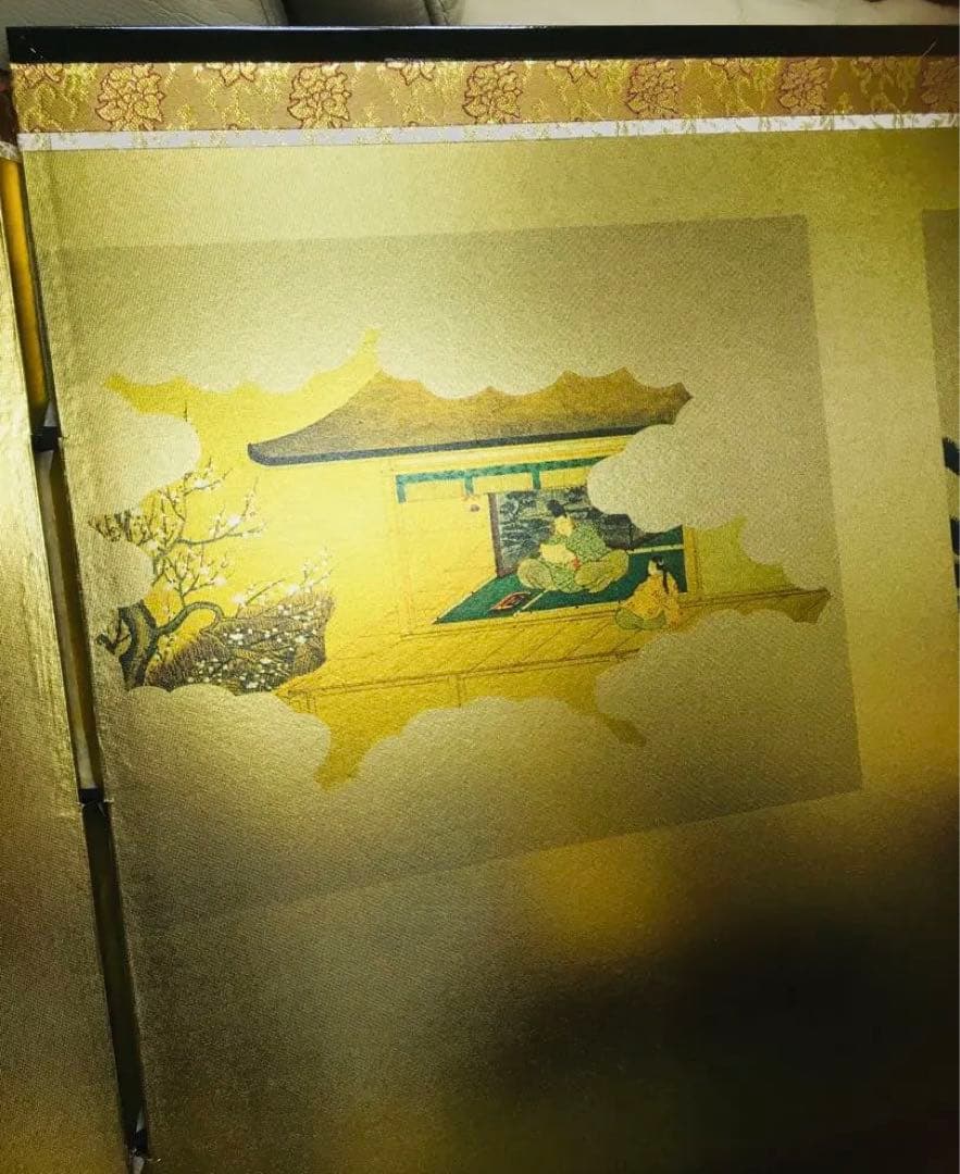 伝統的なひな人形セット