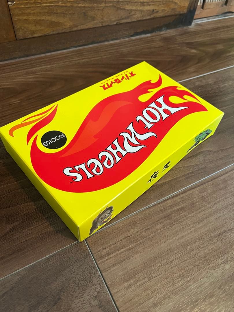 Hot Wheels OZONE ROCKS オゾンロックス　XS