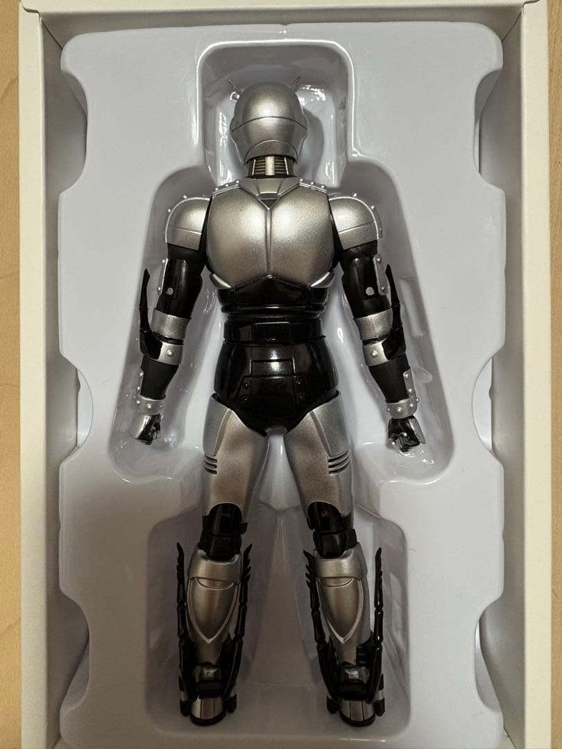 S.H.Figuarts（真骨彫製法） 仮面ライダーBLACK＋シャドームーン