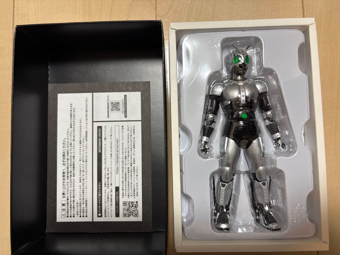 S.H.Figuarts（真骨彫製法） 仮面ライダーBLACK＋シャドームーン