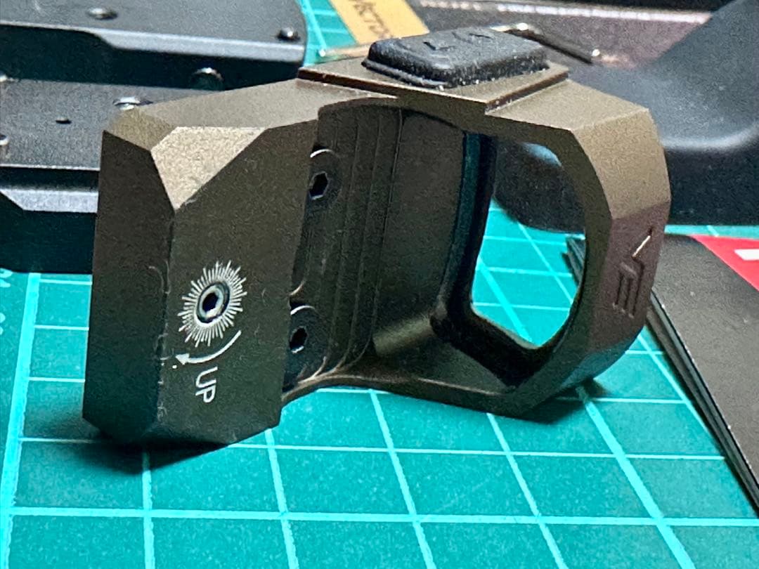 SCRD-F19ll Frenzy2 1x17x24 FDEベクターオプティクス