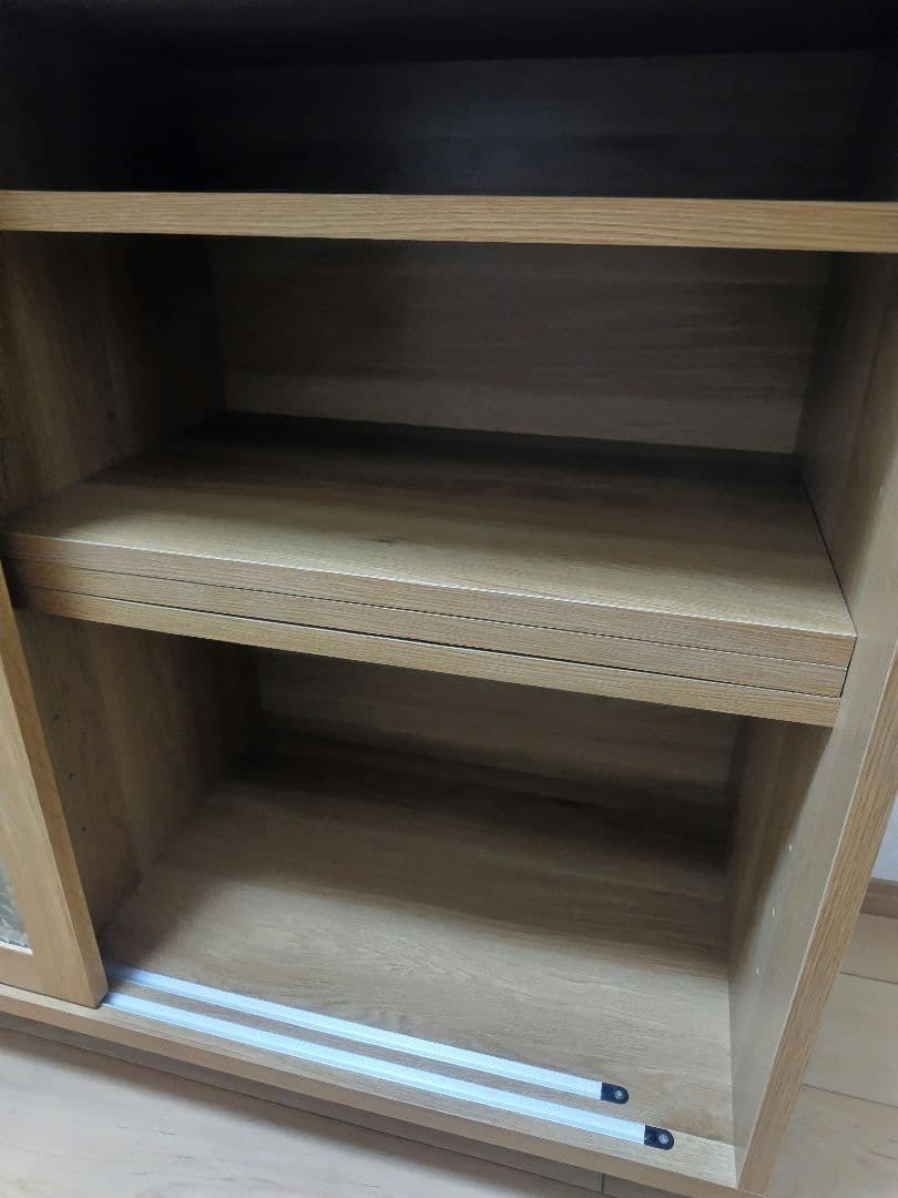 アデペシュ スプレム スライドガラス ローボード