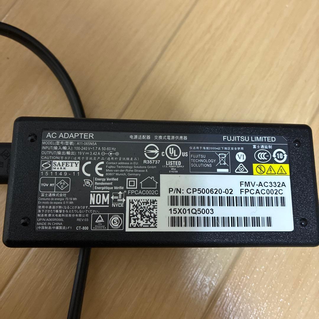 Windows11 Office2021 4GB 256GB 中古パソコン 白