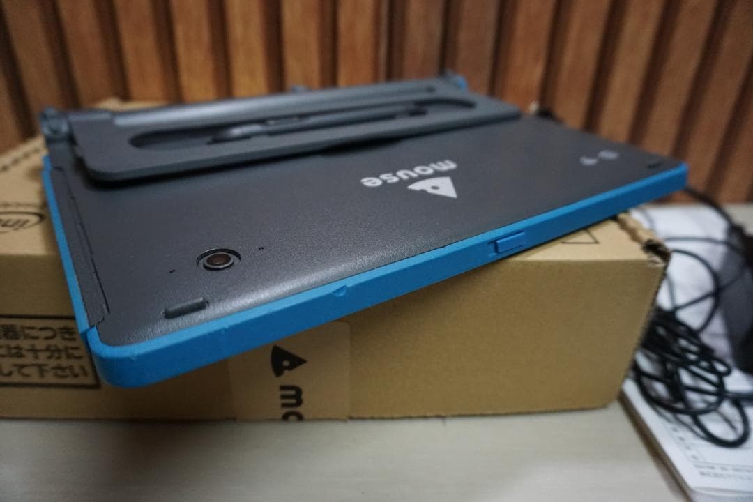 mouse E10 スタディパソコン 10.1型タブレットPC