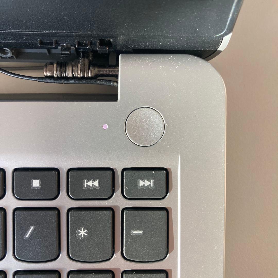 Lenovo IdeaPad 1 15AMN7 ノートパソコン