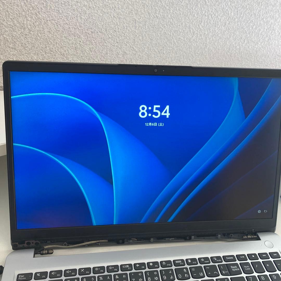 Lenovo IdeaPad 1 15AMN7 ノートパソコン