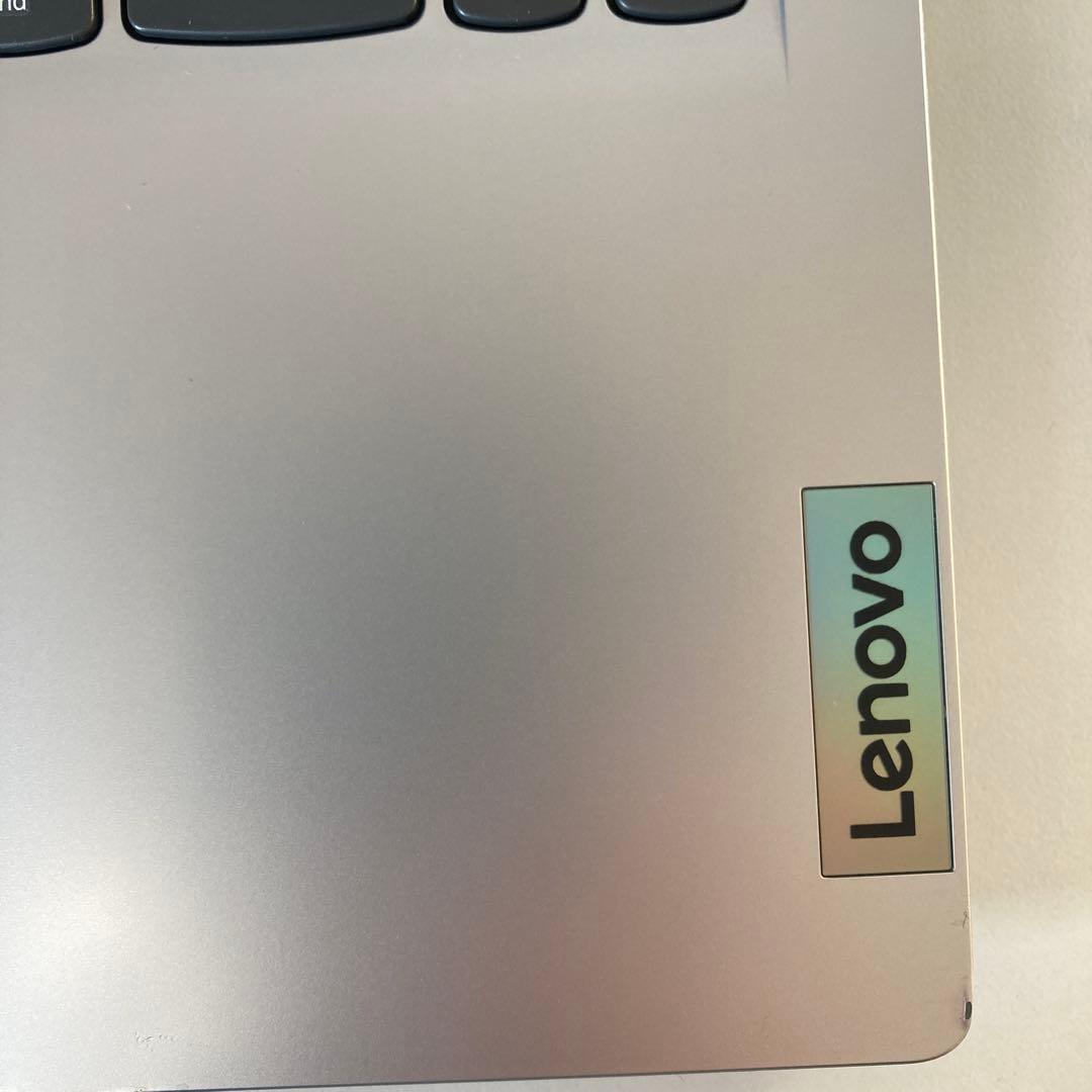 Lenovo IdeaPad 1 15AMN7 ノートパソコン