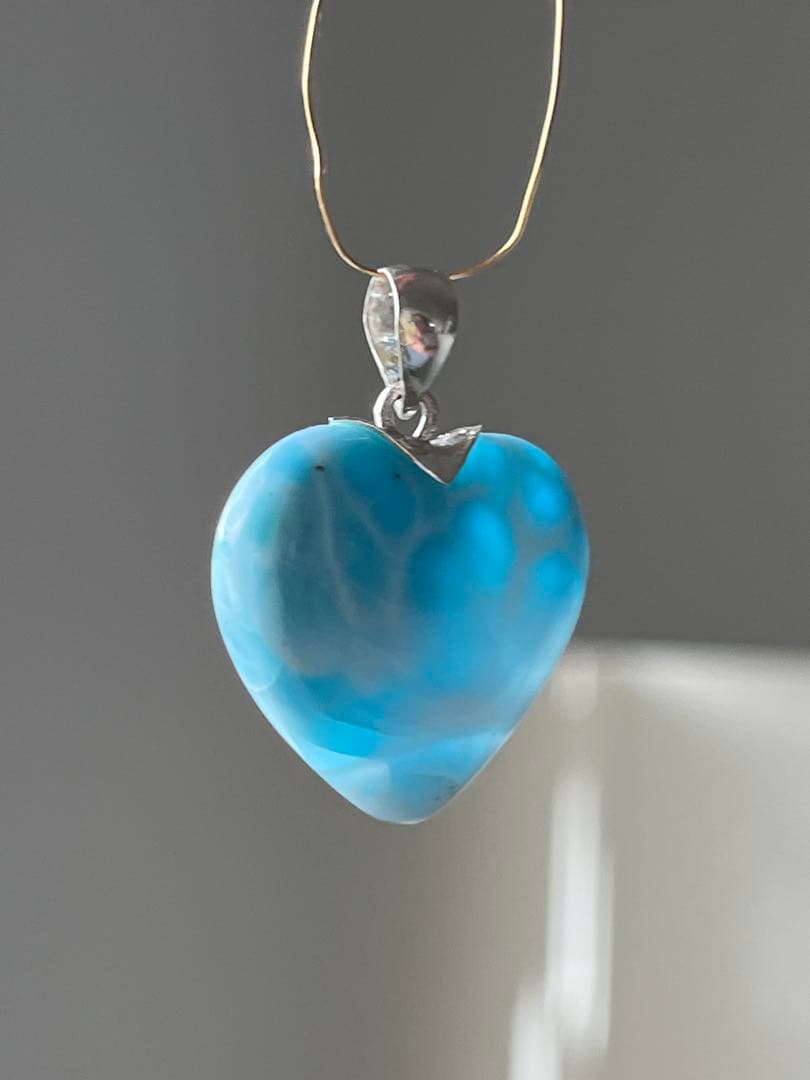 天然石☆高品質！ラリマーハート型ペンダントトップ☆両面模様が美しい!
