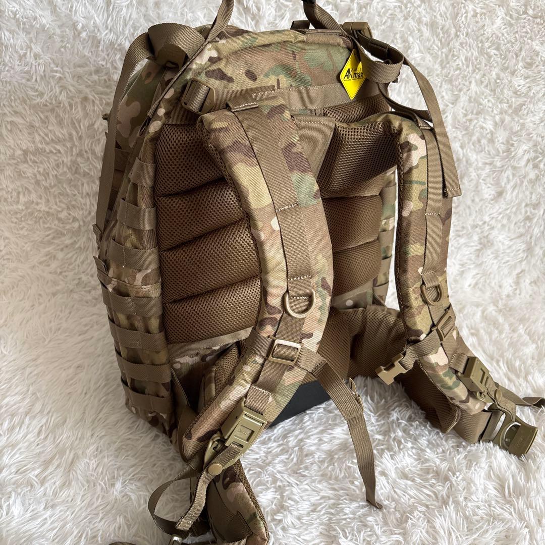Multicam Akmax.cn ミリタリー Molle II バックパック
