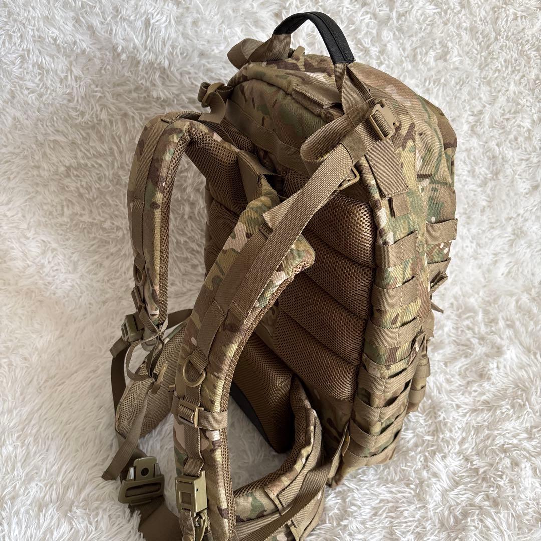Multicam Akmax.cn ミリタリー Molle II バックパック