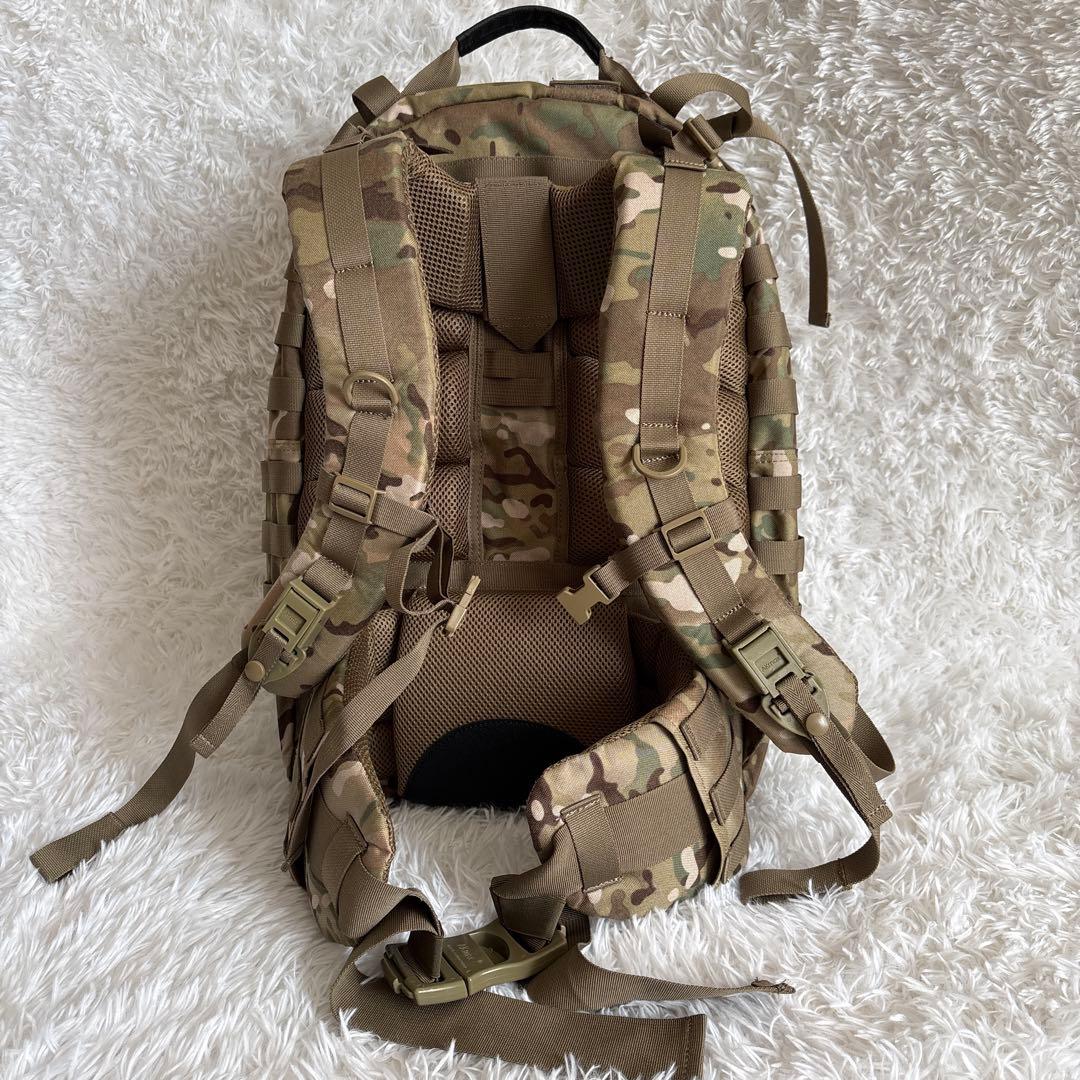 Multicam Akmax.cn ミリタリー Molle II バックパック