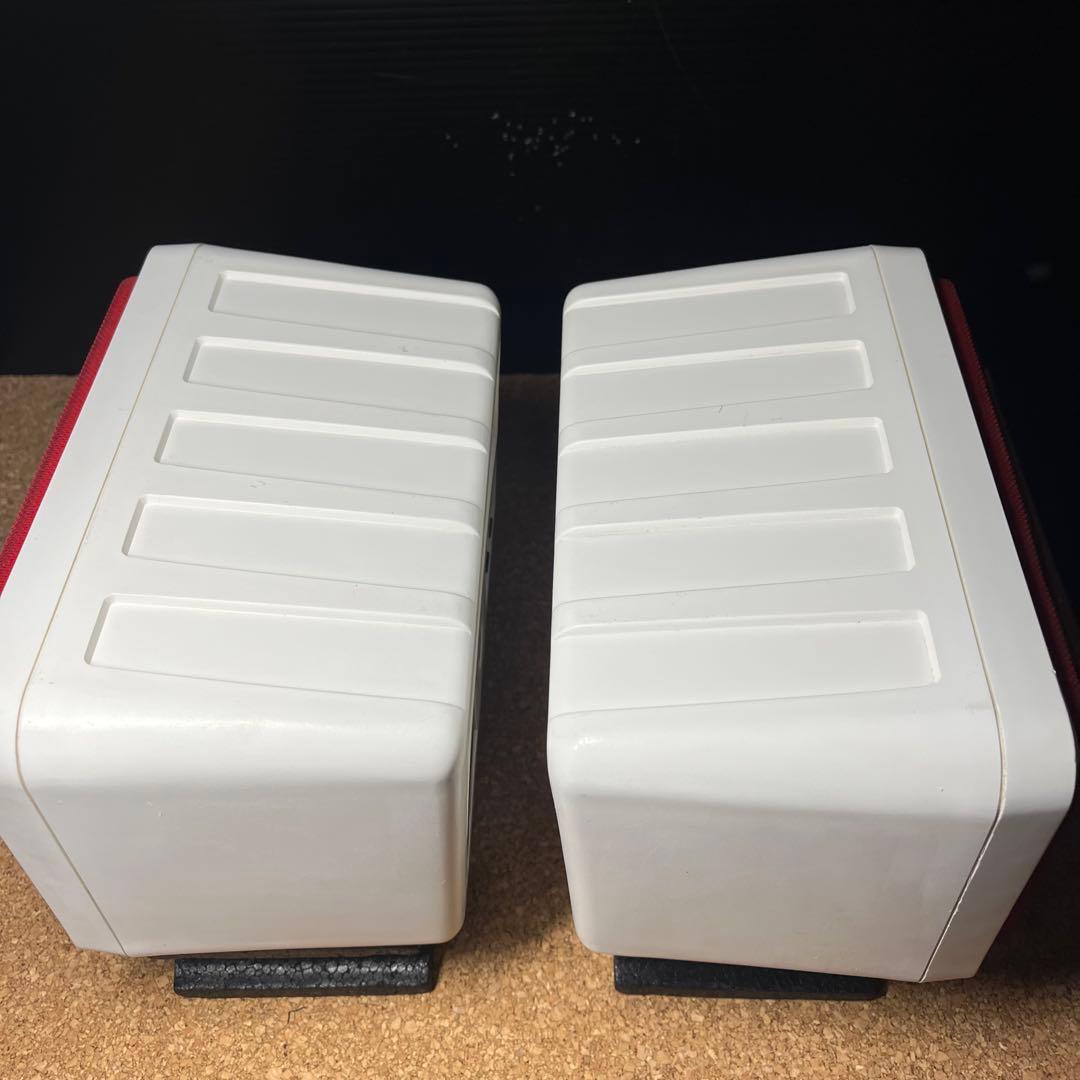BOSE スピーカー101MMWホワイト／レッド