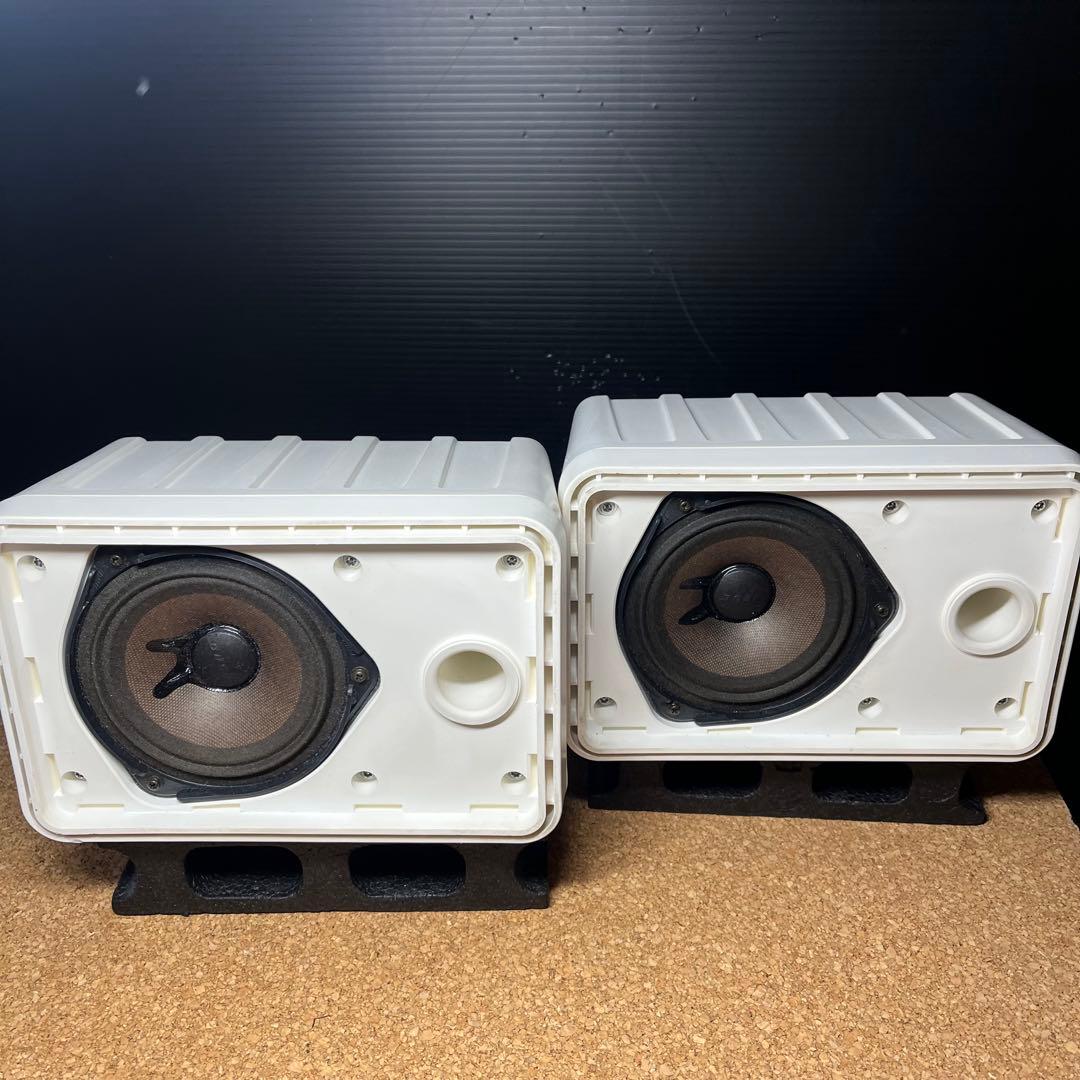 BOSE スピーカー101MMWホワイト／レッド