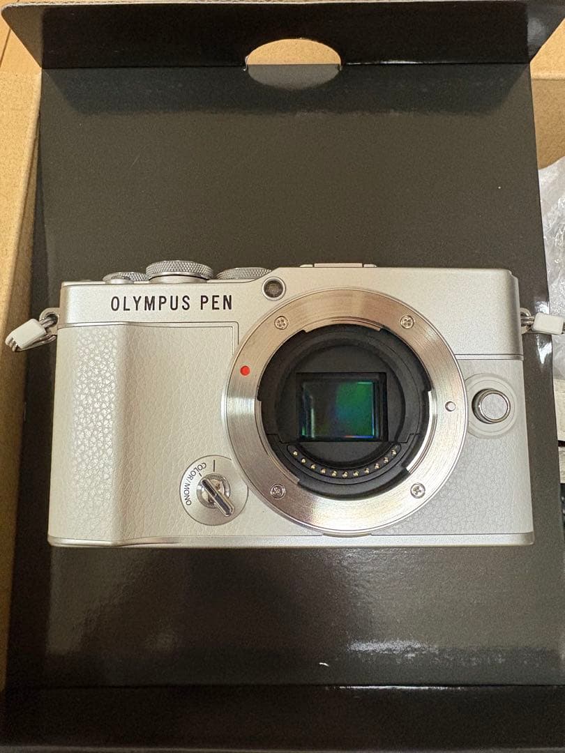 OLYMPUS PEN E-P7 EZダブルズームキット　 ホワイト