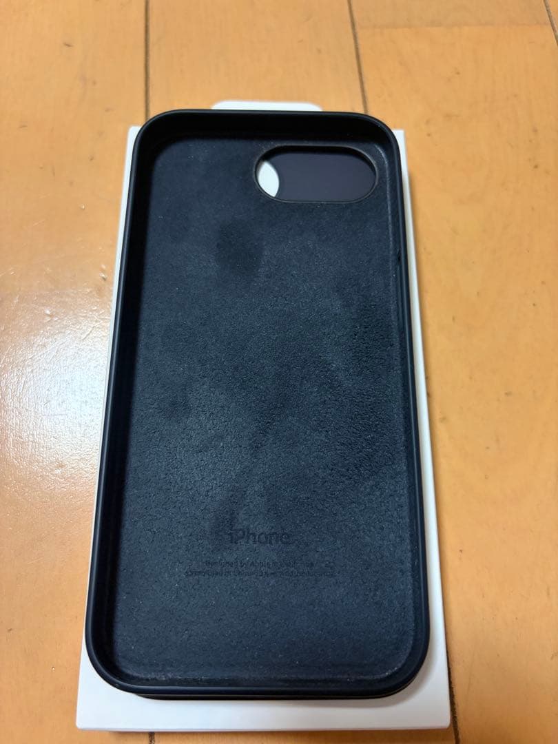 iPhone16e 128GB ⭐︎純正シリコンケース⭐︎NIMASOガラスフィルム