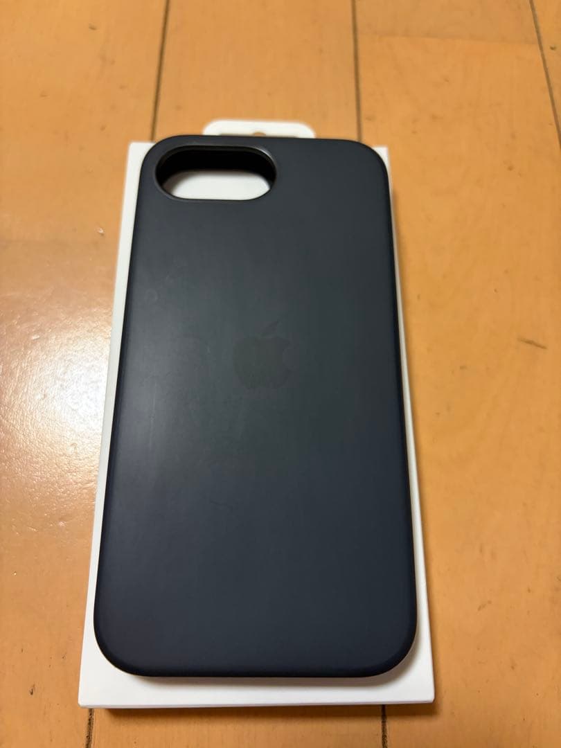 iPhone16e 128GB ⭐︎純正シリコンケース⭐︎NIMASOガラスフィルム