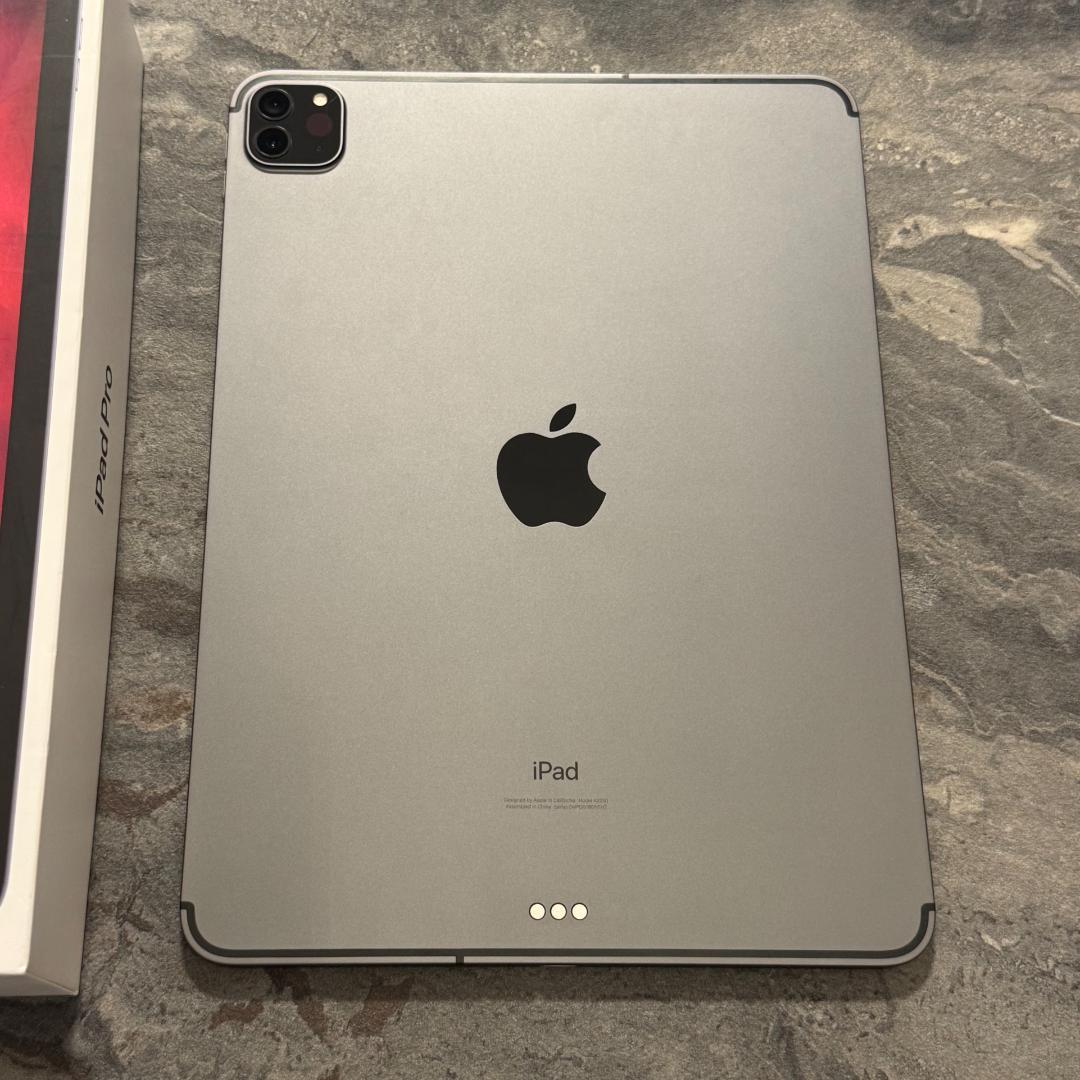 iPadPro 11 第二世代　512GB Wi-Fiセルラー　MXE62J/A