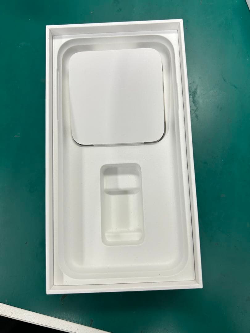 iPhoneXR 64GB SIMフリー