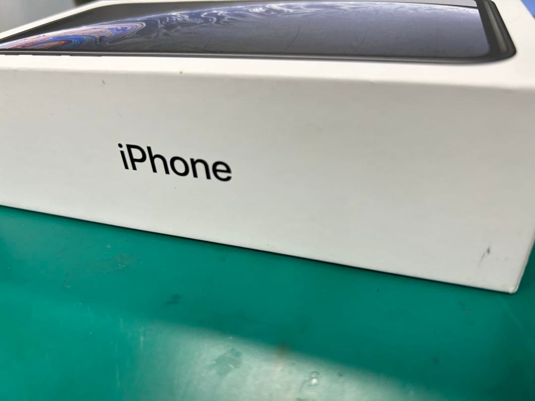 iPhoneXR 64GB SIMフリー