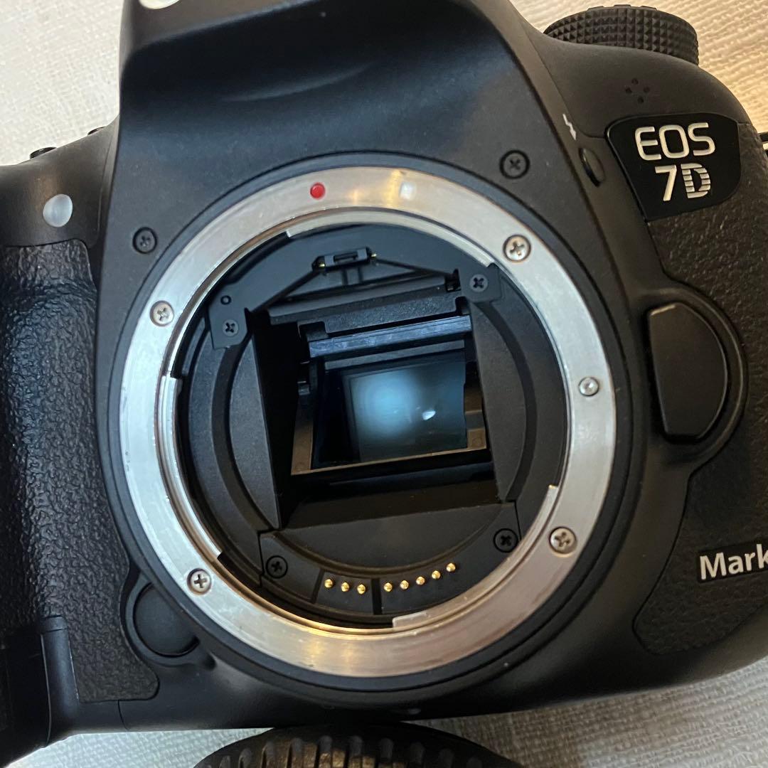 美品 Canon EOS 7d Mark2 デジタル一眼レフカメラ レンズセット