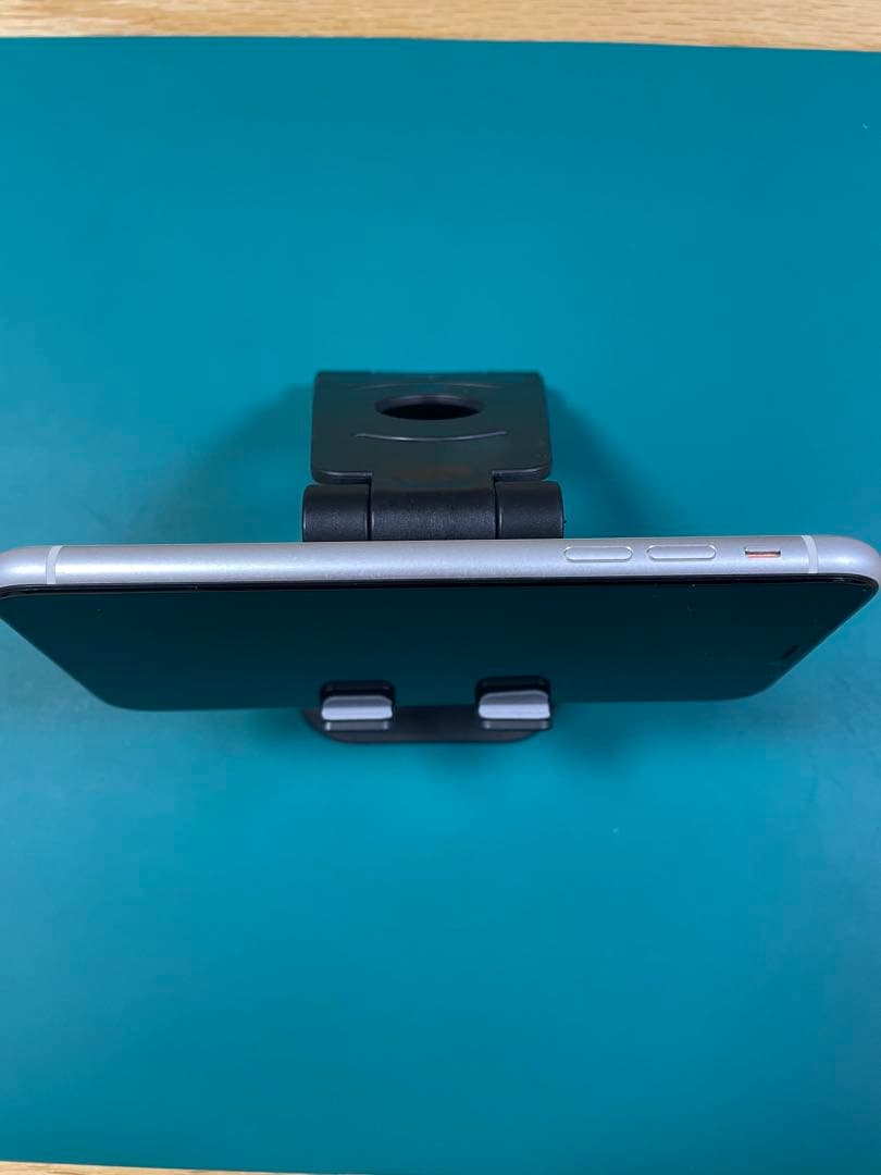 【美品】iPhoneXR White 64GB SIMフリー バッテリー100%