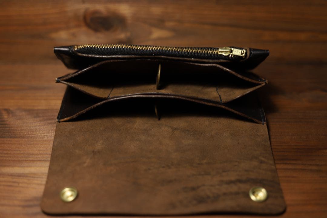 ‼️限定一点のみ‼️ 茶芯ホースバット　トラッカーウォレット‼️