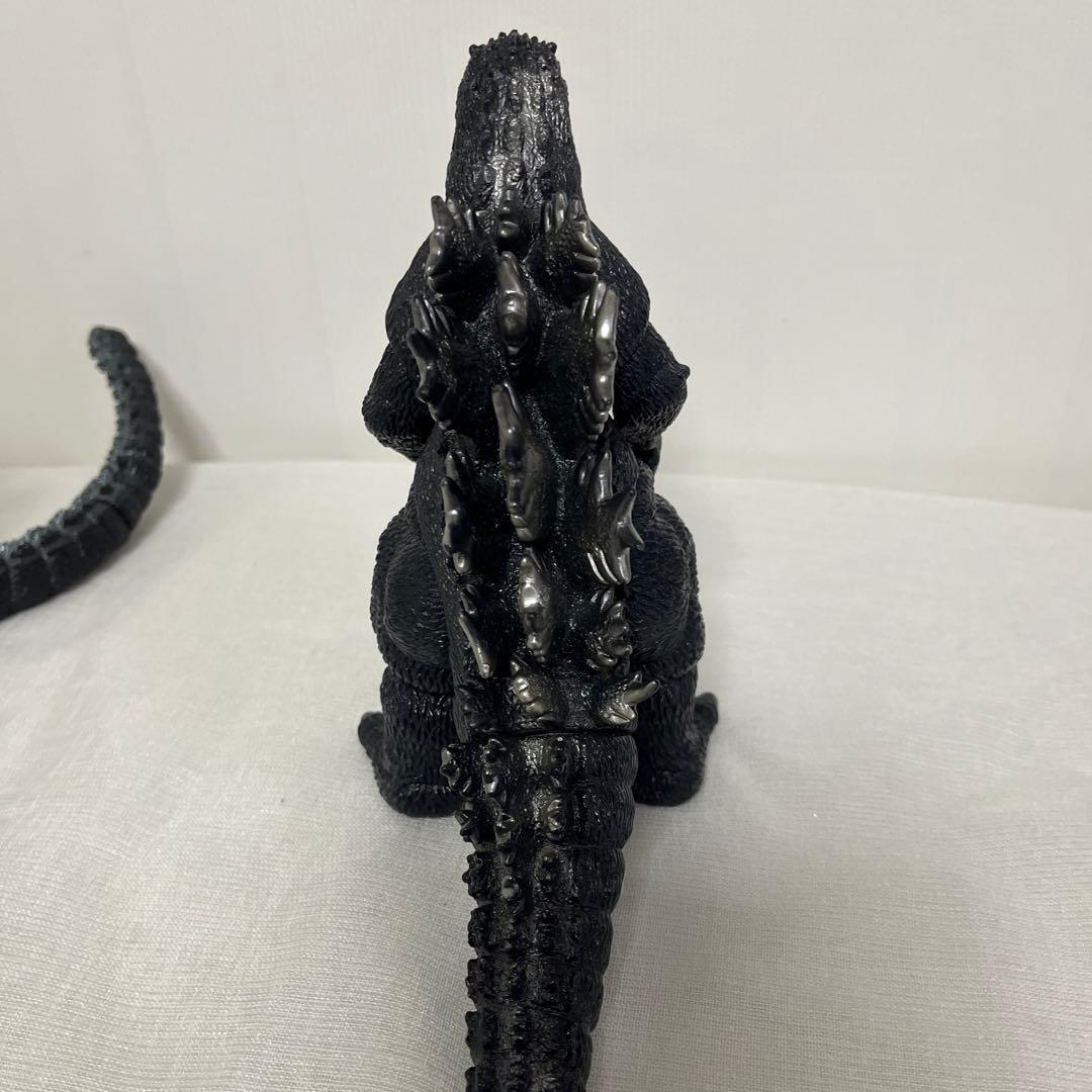 ゴジラ　フィギュア2体　日本製　東宝映画　バンダイ　ソフビ