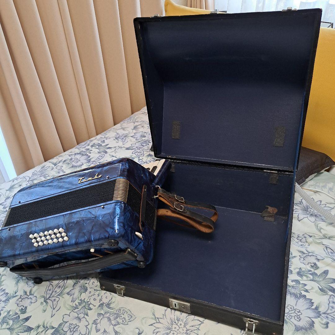 Tombo アコーディオン 30鍵 ケース付