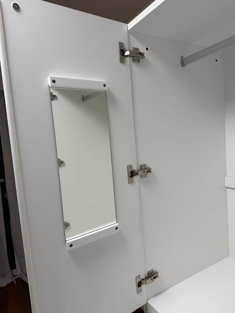 ３月１日まで掲載ニトリ ワードローブ PORTE-D 80BC-WH 送料込み」