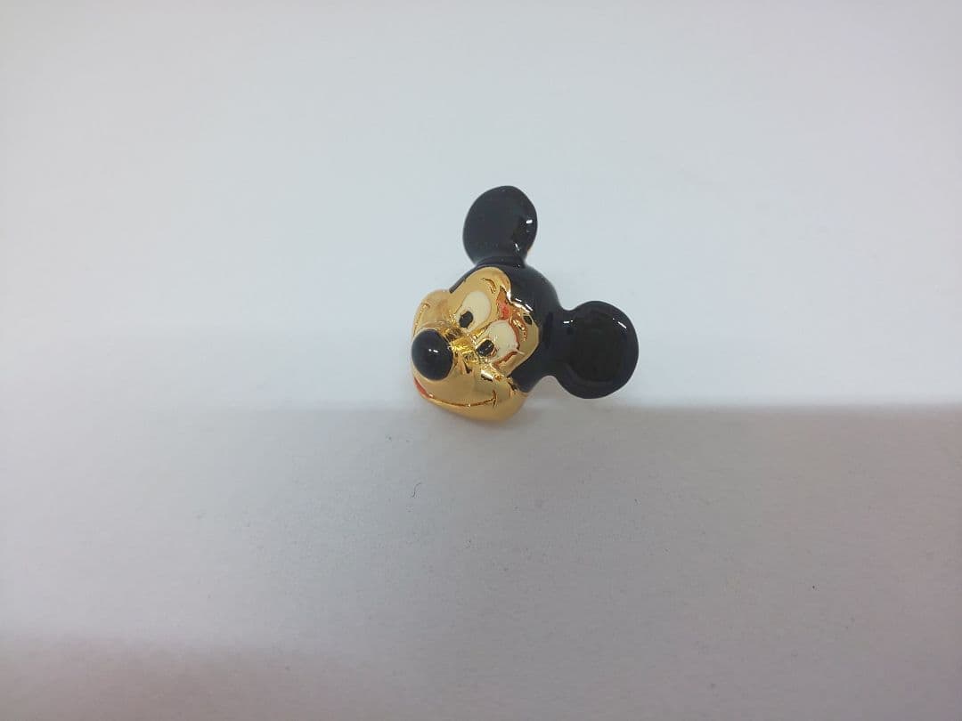 ミッキーマウス　ピンズ