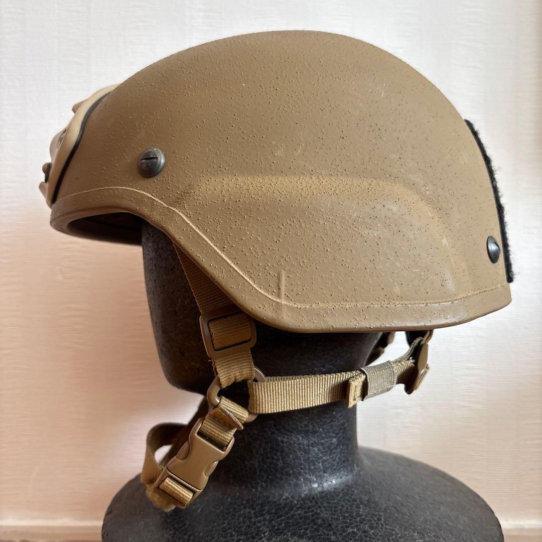 米軍放出品 USMC GENTEX LWMCH ライトウェイトヘルメット 実物
