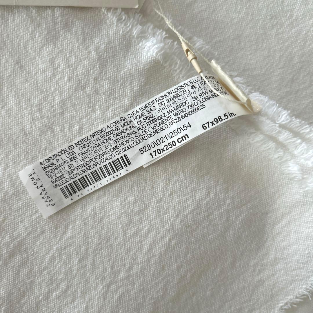 ZARA  ホワイト テーブルクロス 170x250 cm