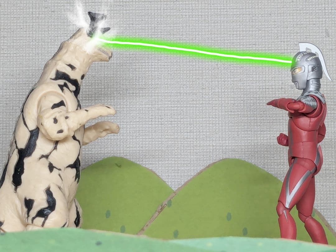 S.H.Figuarts ウルトラセブン＆ブラザーズマント