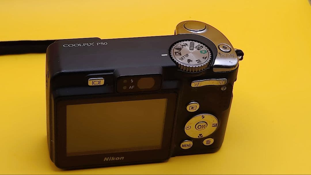 Nikon COOLPIX P50 コンパクトデジタルカメラ