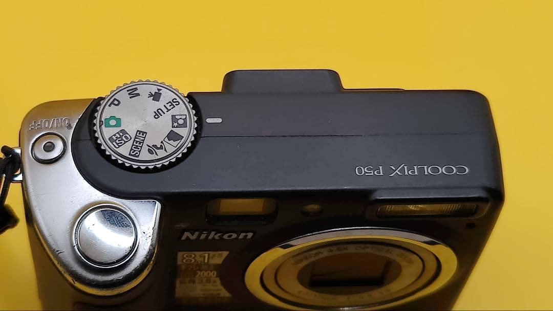 Nikon COOLPIX P50 コンパクトデジタルカメラ