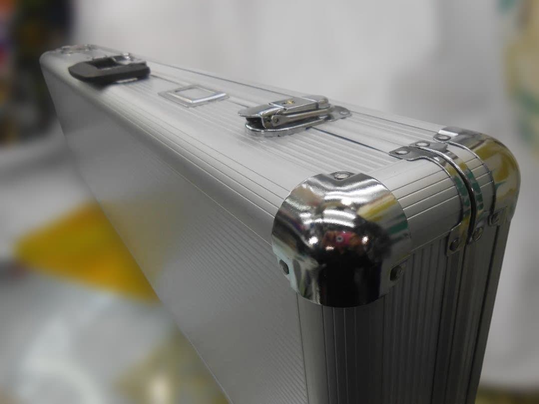 新品未使用(送料無料)13.000円　沖縄三線専用　R一丁入アルミハードケース