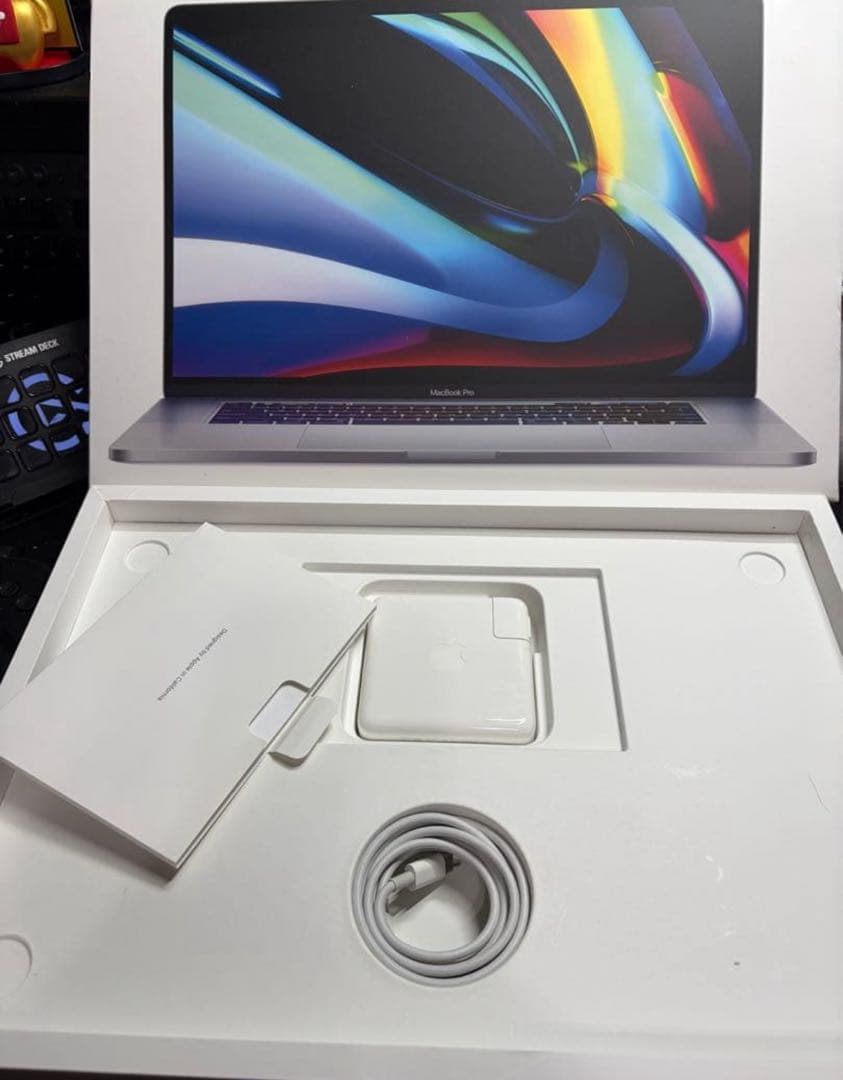 【美品】Apple MacBook Pro 2019 Core i9 16インチ