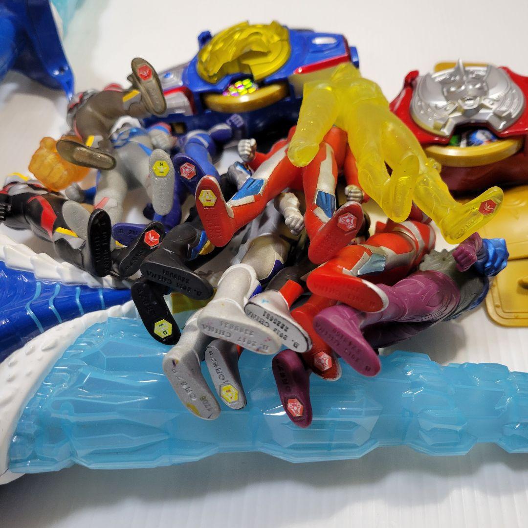 ウルトラマンギンガ　DX変身アイテム　ソフビセット