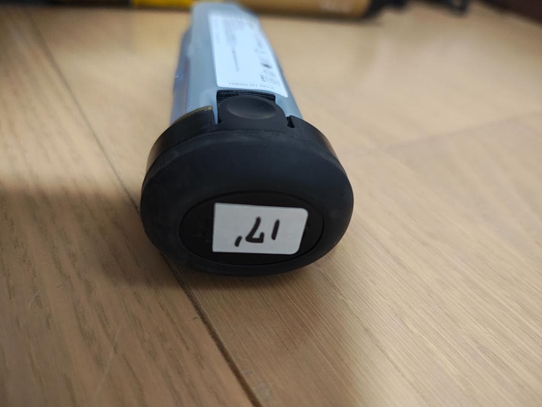 シャーク★ハンディクリーナー★WV400JRR★バッテリーの状態良好