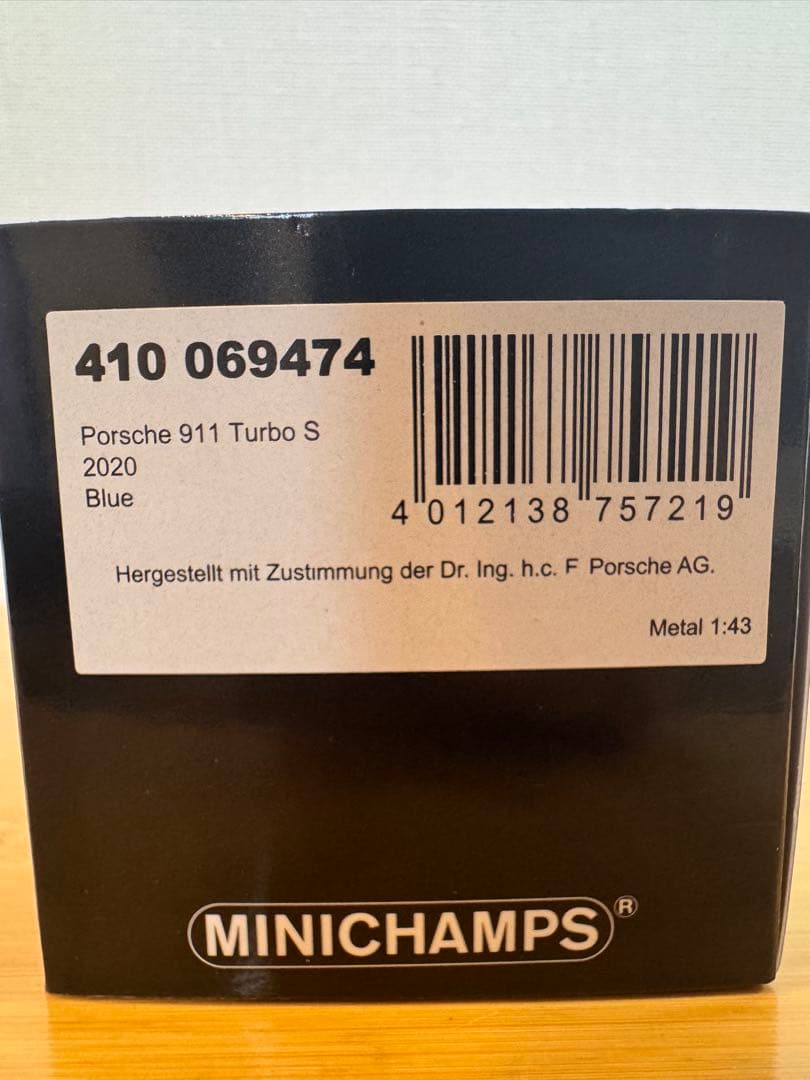 【MINICHAMPS】限定504Porsche 911TurboS Blue