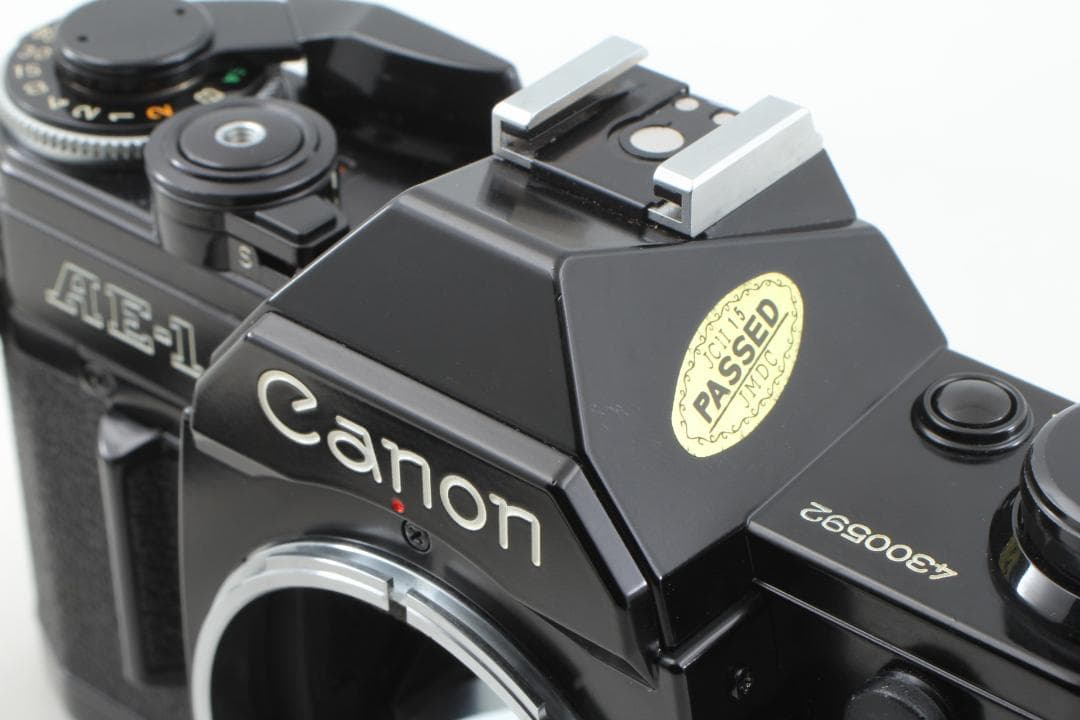 【整備済　美品】Canon AE-1フィルムカメラブラック露出計OK #1282