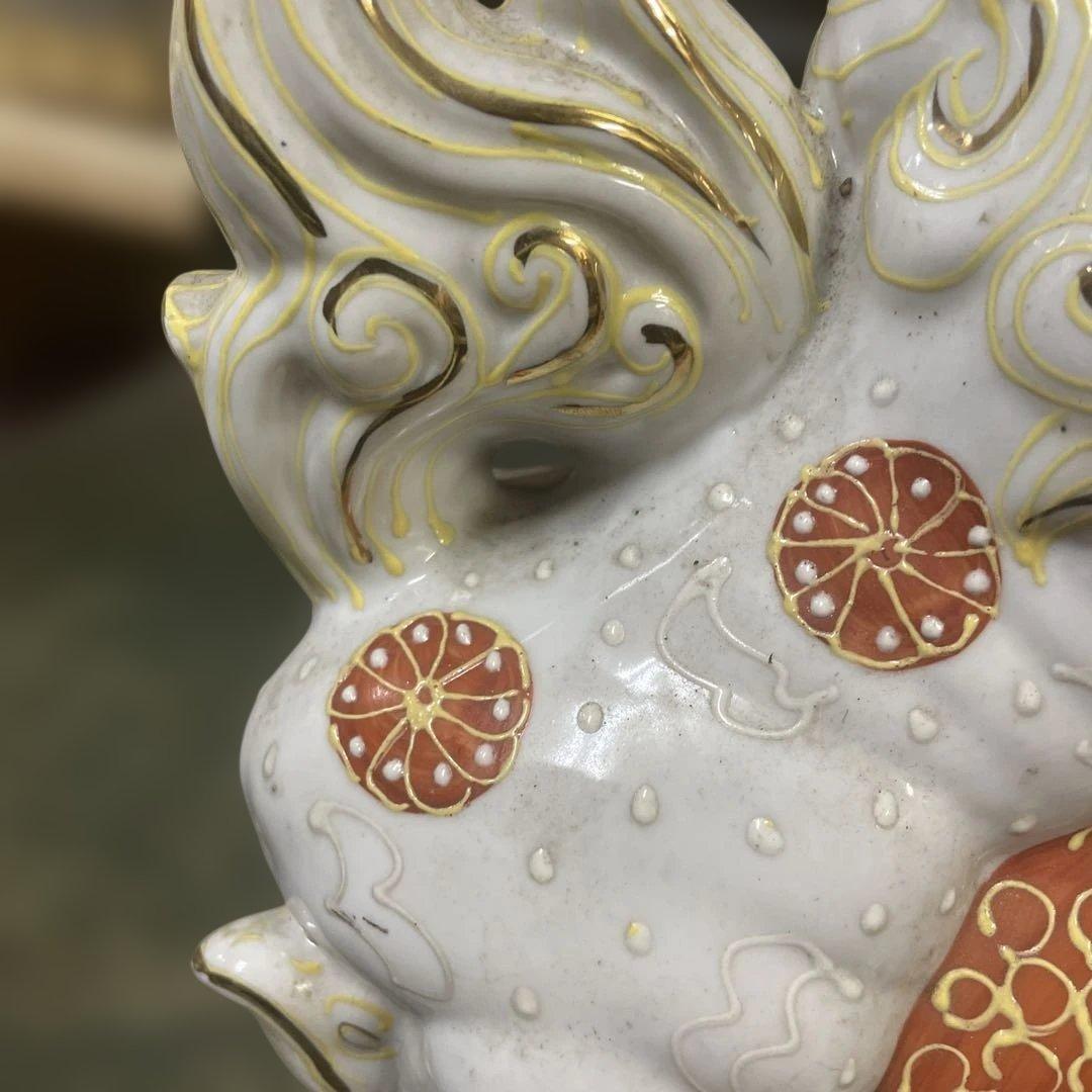 玉乗り獅子　ホワイトベース　刀を咥えた獅子　昭和アンティーク　骨董