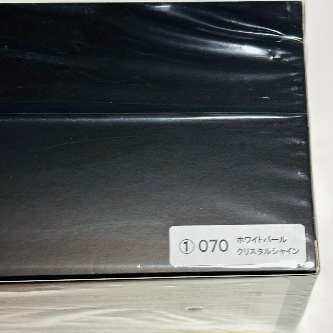 トヨタ ヤリスクロス 1/30 ミニカー ホワイトパール 新品 未開封品