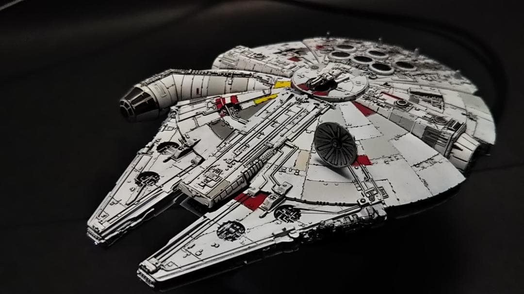 ミレニアムファルコン電飾改修 塗装済 完成品 ビークル+9Vスイッチ付電源