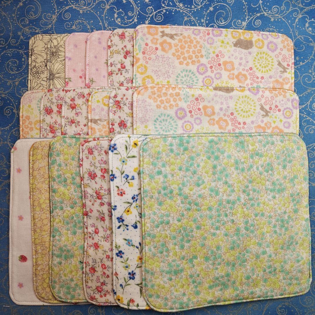 yourelie 4重ハンカチ　女の子ねこちゃん柄　18枚