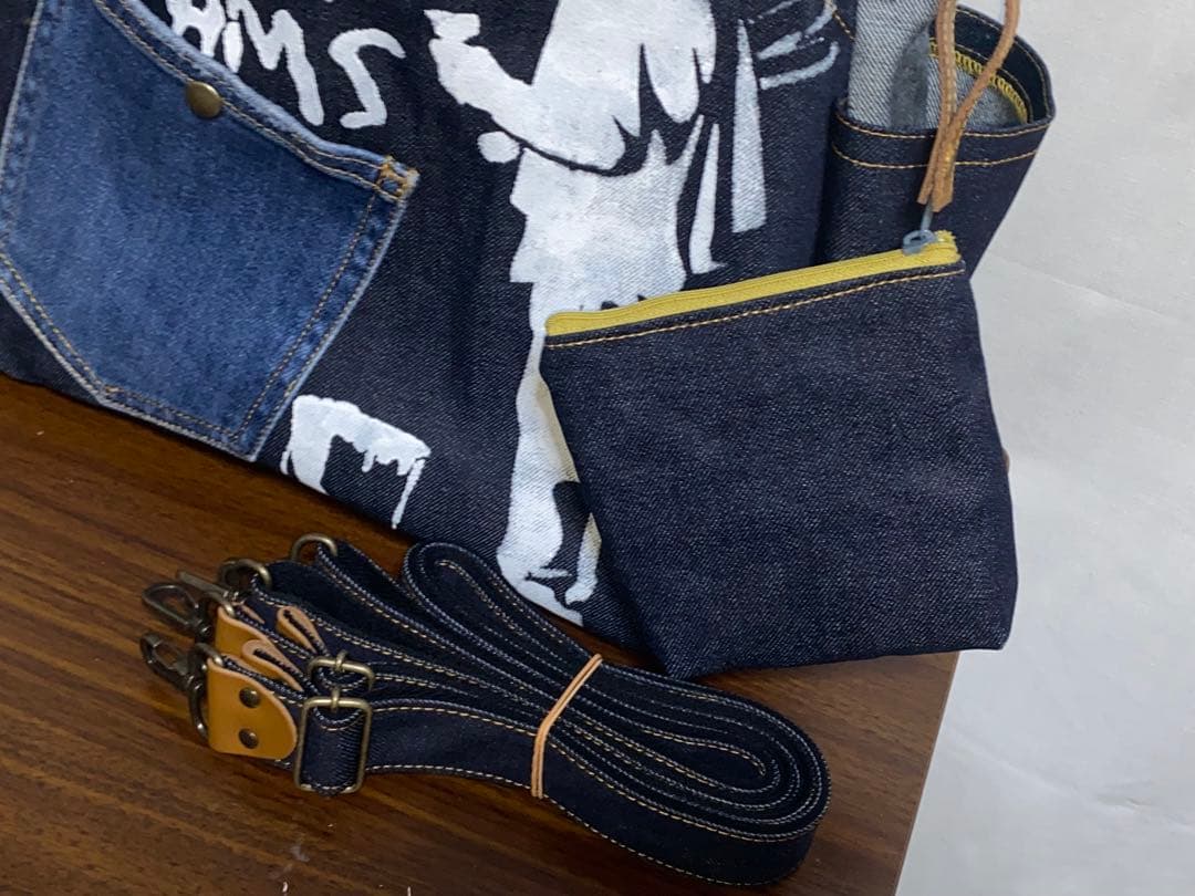 セール☆岡山デニム☆バンクシー☆ステンシル☆リュック対応☆4wayあおりバッグ