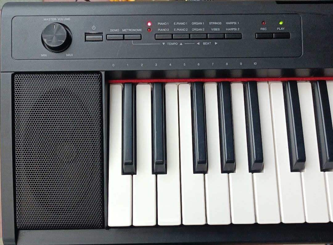 Yamaha NP-12 　61鍵盤 ブラック